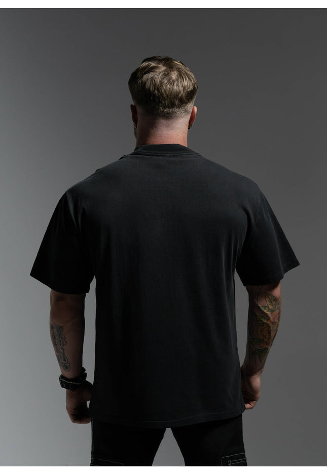 Core "NEVER AVERAGE CLAWS" Graphic T-Shirt