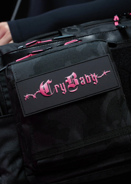 30L Perfect Duffle Bag Black Hearts