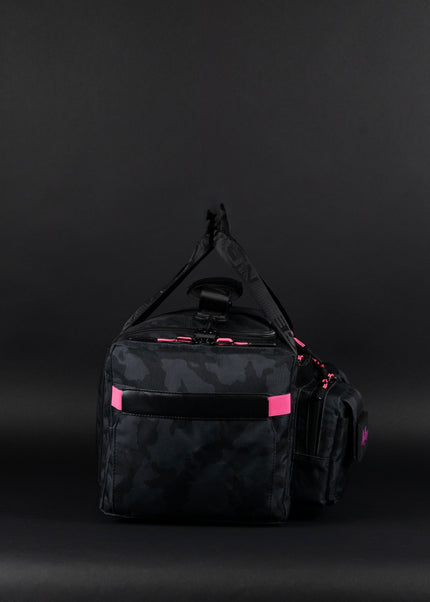 30L Perfect Duffle Bag Black Hearts