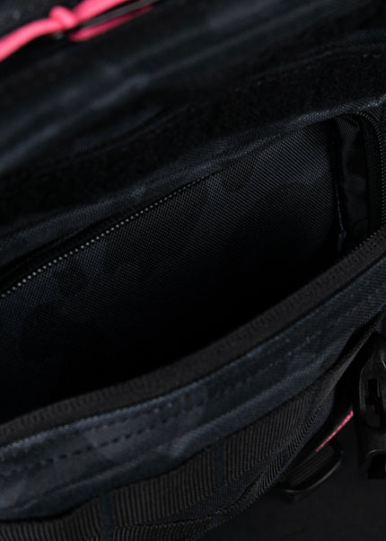 25L Backpack Black Hearts